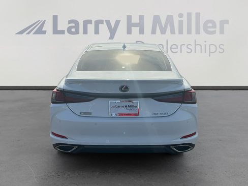 Used 2019 Lexus ES 350 F Sport w/ Accessory Package image 4