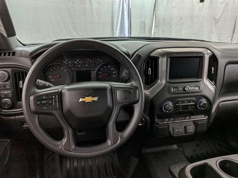 Used 2026 Chevrolet Silverado 1500 W/T w/ WT Value Package AWD/4WD image 21