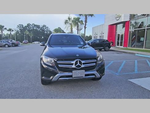 Used 2019 Mercedes-Benz GLC 300 4MATIC image 23