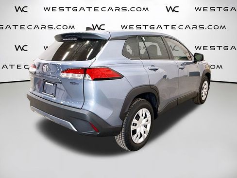 Used 2022 Toyota Corolla Cross L image 8
