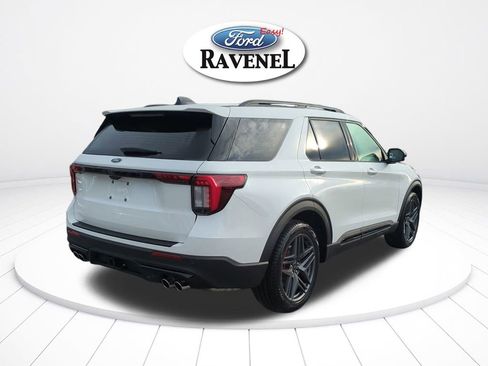 New 2026 Ford Explorer ST w/ Sun And Sound Package image 4