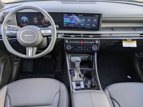 New 2026 Hyundai Santa Cruz SEL FWD image 13