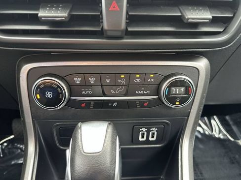 Used 2021 Ford EcoSport SES w/ Interior Protection Package AWD/4WD image 19
