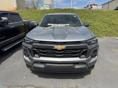 New 2025 Chevrolet Colorado LT w/ LT Convenience Package AWD/4WD image 10