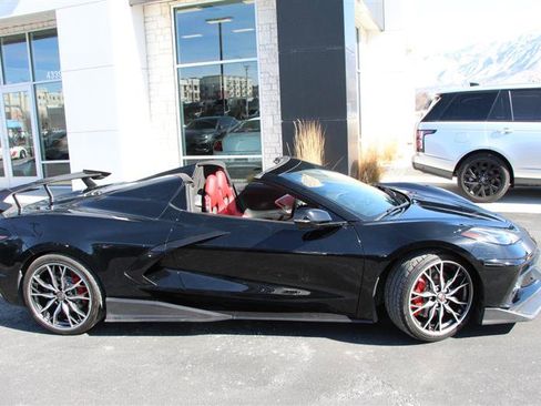 Used 2023 Chevrolet Corvette Stingray Premium Conv w/ Z51 Performance Package image 10