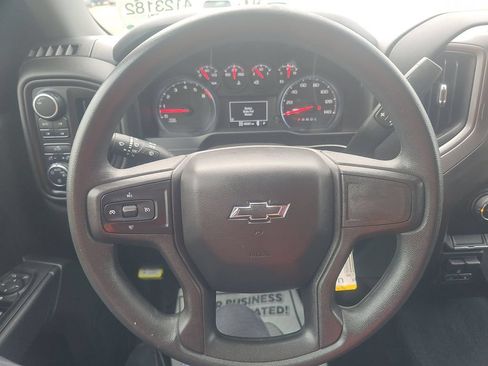 Used 2020 Chevrolet Silverado 1500 Custom Trail Boss w/ Custom Convenience Package AWD/4WD image 10