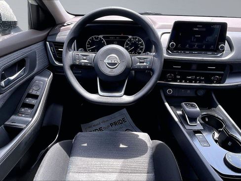 Certified 2023 Nissan Rogue SV AWD/4WD image 5
