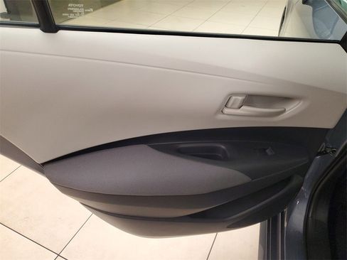 Used 2023 Toyota Corolla LE image 27