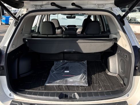 Used 2022 Subaru Forester Sport image 8
