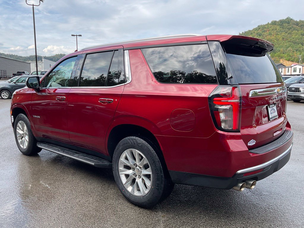 Used 2023 Chevrolet Tahoe Premier AWD/4WD image 4