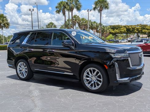 Used 2023 Cadillac Escalade Premium Luxury Platinum w/ LPO, Radiant Package AWD/4WD image 7