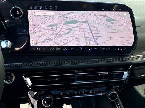 New 2026 Chevrolet Traverse High Country image 9