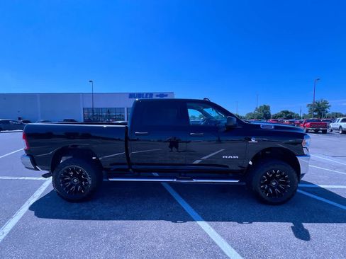 Used 2019 RAM 2500 Tradesman AWD/4WD image 9
