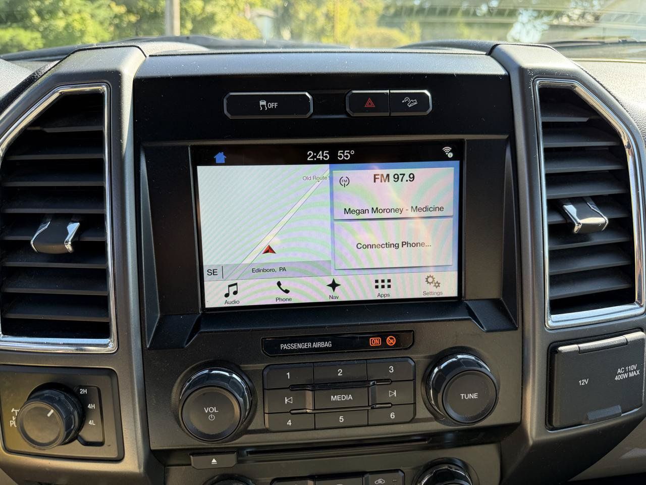 Used 2017 Ford F250 XLT w/ XLT Premium Package AWD/4WD image 31