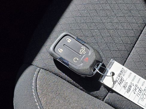 Used 2021 GMC Sierra 1500 Elevation image 36