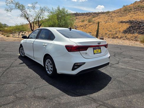 Used 2020 Kia Forte Sedan FWD image 8