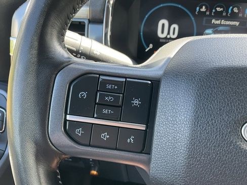 Used 2023 Ford F150 Lariat image 6