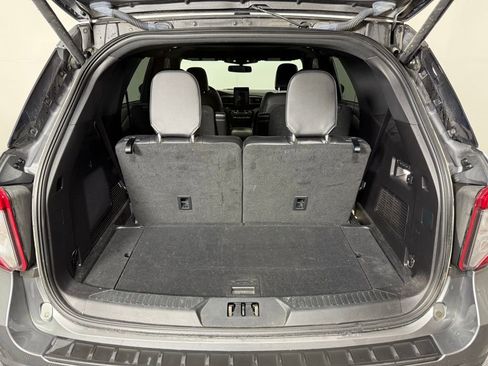 Used 2021 Ford Explorer ST w/ Equipment Group 401A AWD/4WD image 11