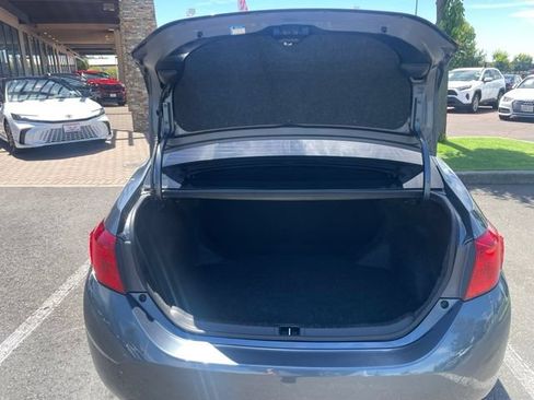 Used 2017 Toyota Corolla SE w/ SE Premium Package FWD image 20