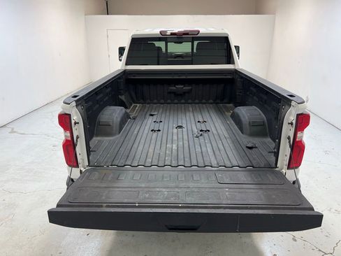 Used 2021 Chevrolet Silverado 2500 LTZ w/ LTZ Plus Package image 11