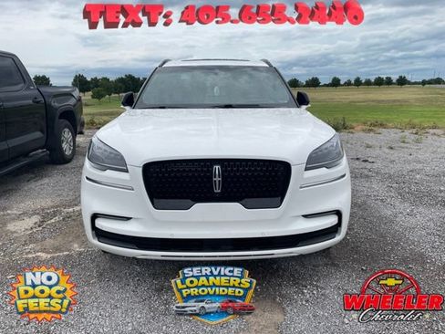 Used 2023 Lincoln Aviator Reserve w/ Equipment Group 201A AWD/4WD image 2