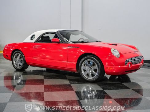 Used 2002 Ford Thunderbird RWD image 17
