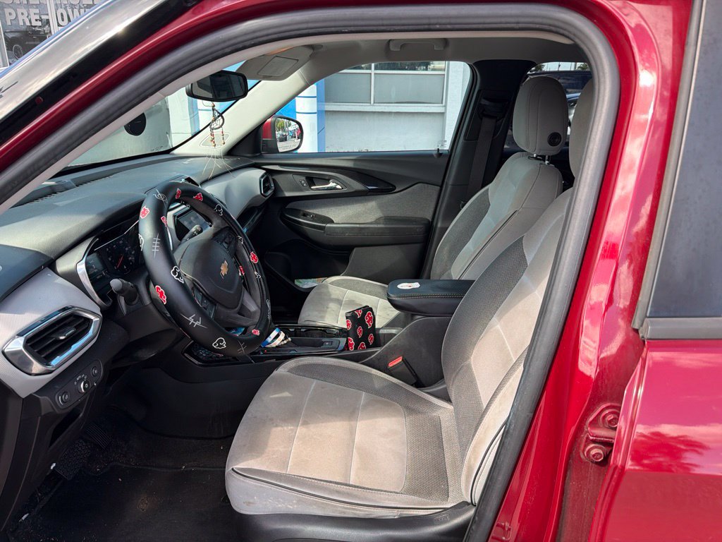 Used 2021 Chevrolet TrailBlazer LT w/ Convenience Package FWD image 20