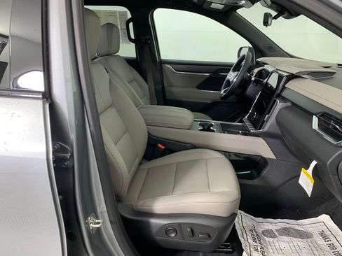 New 2026 GMC Acadia Elevation w/ Super Cruise Package image 27