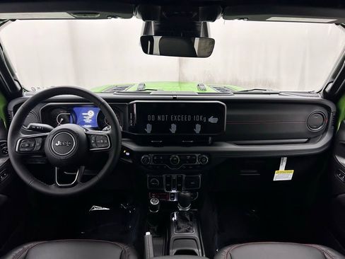 New 2025 Jeep Wrangler Unlimited Rubicon image 25