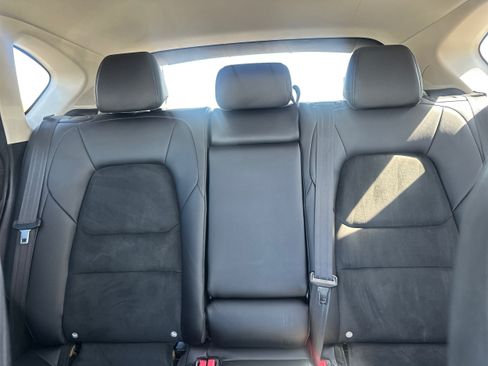 Used 2018 MAZDA CX-5 Touring w/ Preferred Equipment Package AWD/4WD image 13