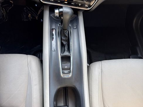 Used 2022 Honda HR-V EX-L image 17