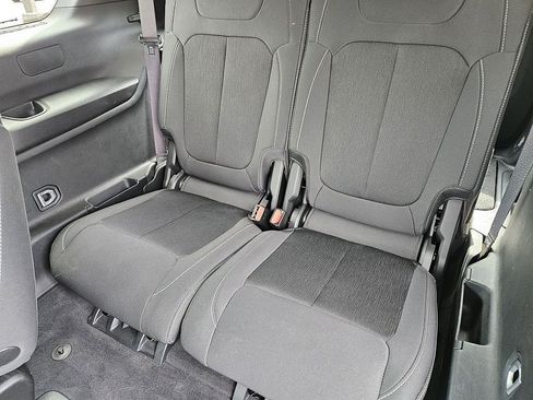 Used 2025 Jeep Grand Cherokee L Laredo AWD/4WD image 22