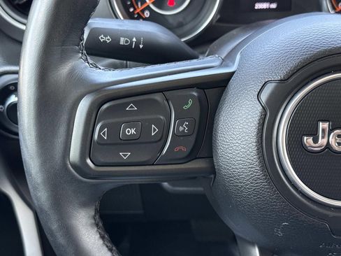 Used 2023 Jeep Wrangler Unlimited Sport AWD/4WD image 16