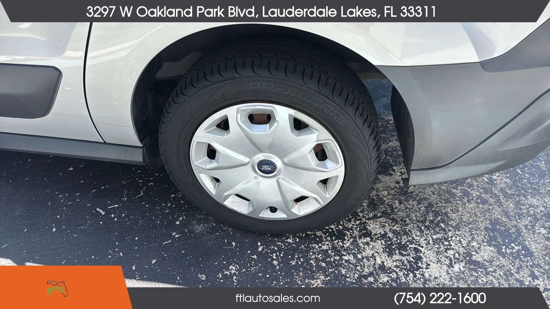 Used 2018 Ford Transit Connect XL FWD image 16