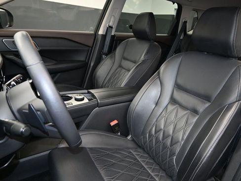 Used 2021 Nissan Rogue Platinum image 17