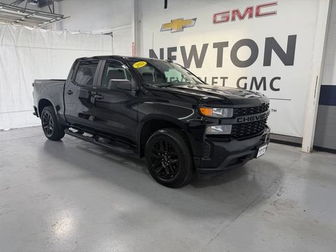 Used 2021 Chevrolet Silverado 1500 Custom w/ Rally Edition AWD/4WD image 2