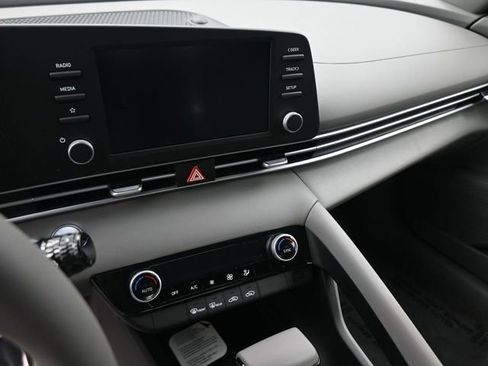 New 2026 Hyundai Elantra Sport image 19