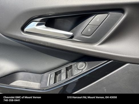 New 2027 Chevrolet Equinox LT FWD image 14