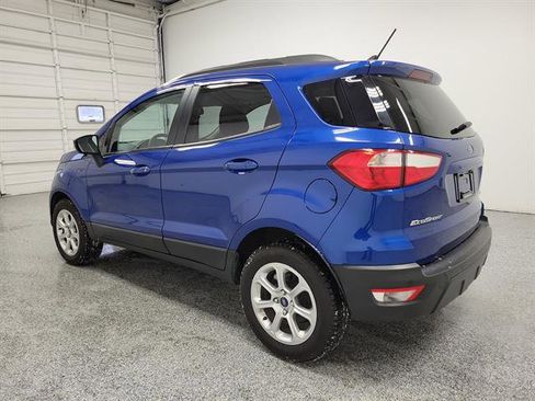 Used 2021 Ford EcoSport SE w/ SE Convenience Package image 4
