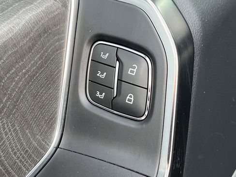 Used 2022 Ford F150 Platinum w/ Equipment Group 701A High image 26