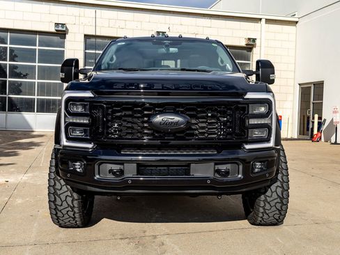 Used 2026 Ford F450 Platinum w/ Platinum Plus Package image 2