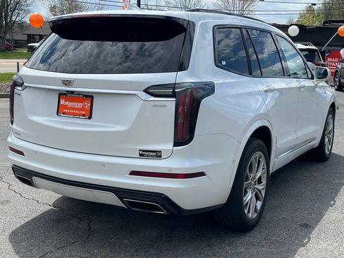 Used 2020 Cadillac XT6 Premium Luxury w/ Platinum Package AWD/4WD image 12
