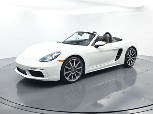 Used 2018 Porsche 718 Boxster image 1