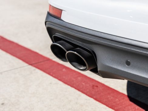 Used 2024 Porsche Panamera 4 image 9