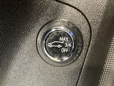 Used 2019 GMC Acadia SLT image 13