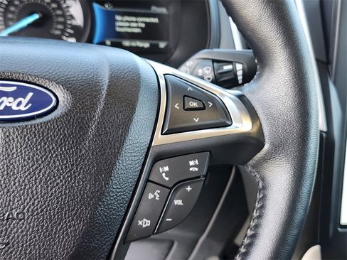 Certified 2022 Ford Edge SEL w/ Convenience Package image 30