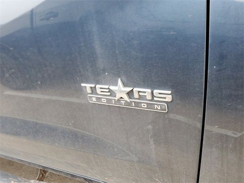 Used 2020 Chevrolet Silverado 1500 LT w/ Texas Edition image 6