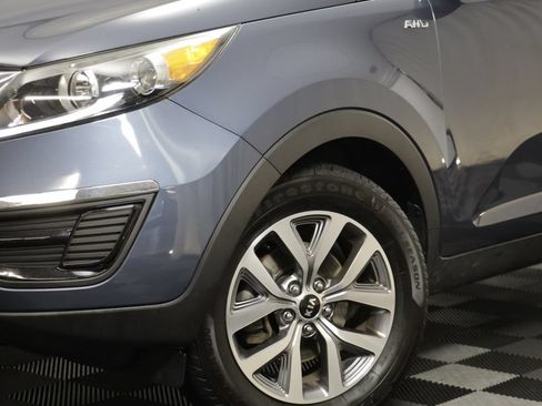 Used 2016 Kia Sportage LX w/ LX Popular Package AWD/4WD image 3