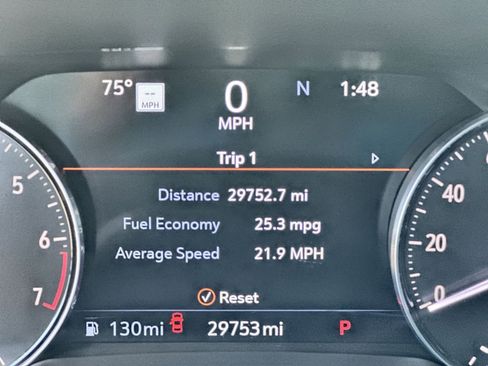 Certified 2023 Buick Envision Avenir image 4