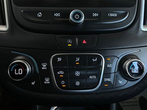 Used 2023 Chevrolet Malibu LT image 33